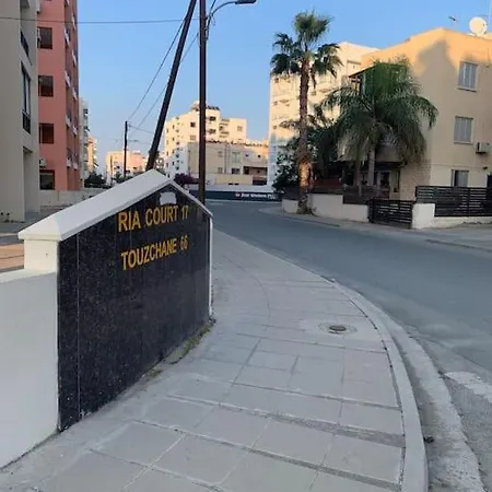 Antonia Sea View شقة لارنكا